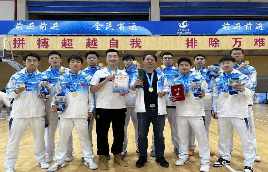 列支敦士登男篮队勇夺第一名